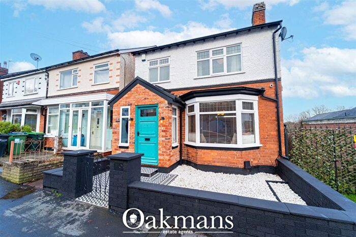 3 Bedroom Detached House For Sale In Galton Road, Smethwick, West Midlands, B67