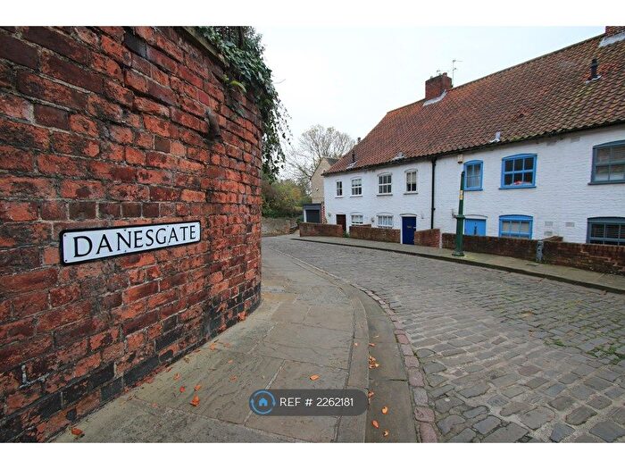 2 Bedroom Terraced House To Rent In Danes Cottages, Lincoln, LN2