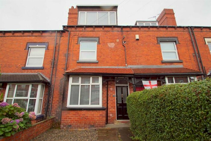 1 Bedroom Flat To Rent In Marshall Terrace, Leeds, LS15