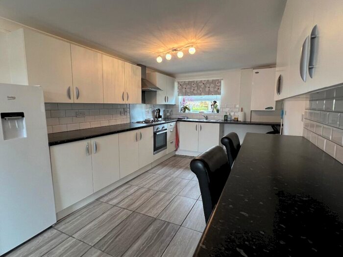 3 Bedroom Bungalow To Rent In Back Road, Murrow, Wisbech, PE13