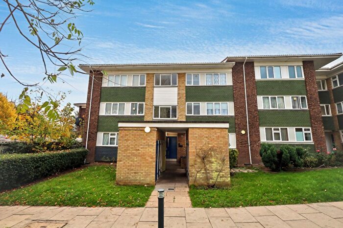 1 Bedroom Flat For Sale In Barnhill Road, Wembley, HA9