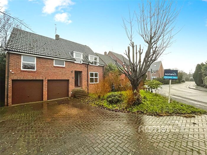 4 Bedroom Detached House For Sale In Horseguards Drive, Maidenhead, Berkshire, SL6