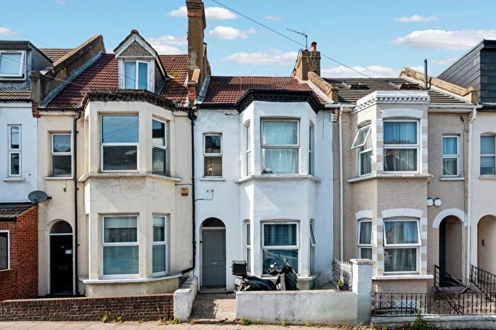 4 Bedroom Terraced House For Sale In Floyd Road, Charlton, SE7