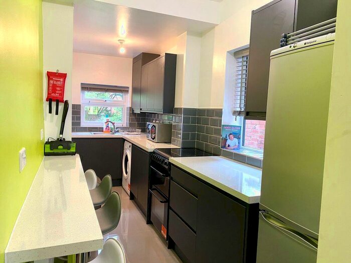 4 Bedroom Terraced House To Rent In Gleave Road, Selly Oak, Birmingham, B29