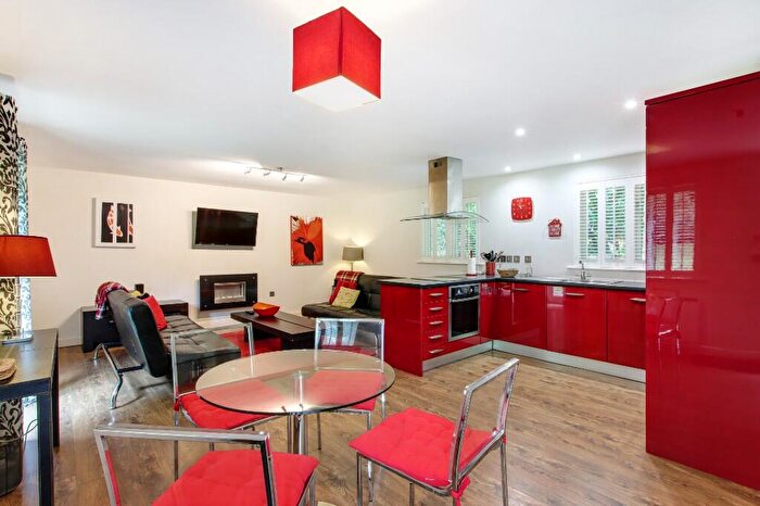 3 Bedroom Detached House For Sale In Chalksole Cottages, Vineyard & Land, Alkham, CT15