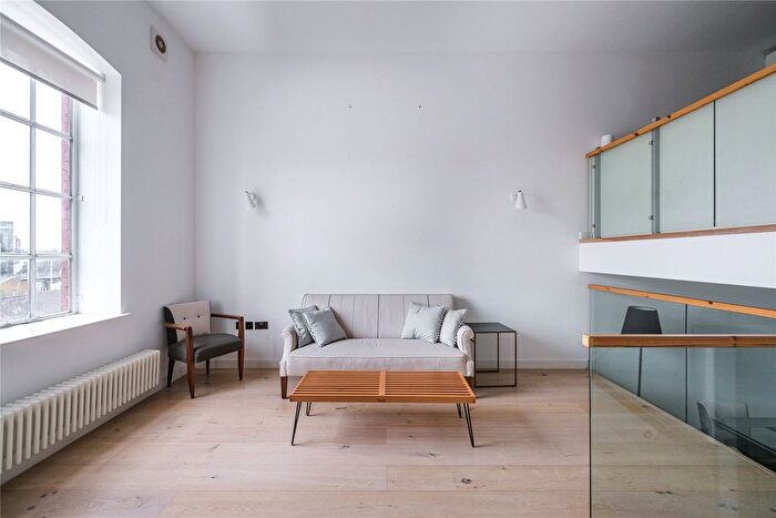 3 Bedroom Flat To Rent In The Bottle House, Lamb Brewery Studios, Church Street, London, W4
