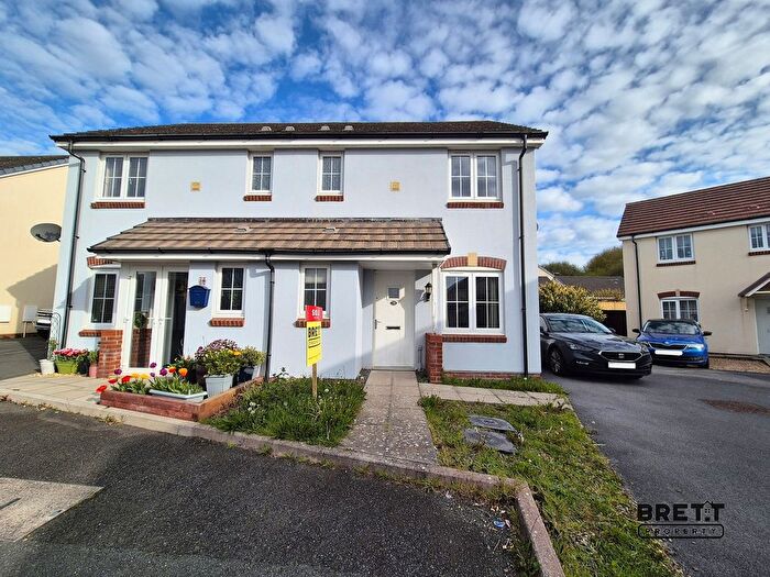 3 Bedroom Semi-Detached House To Rent In Belfrey Close, Hubberston, Milford Haven, Pembrokeshire., SA73