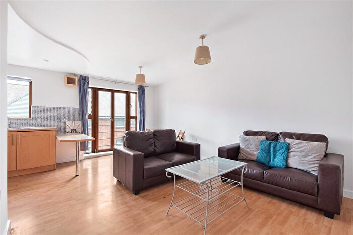 2 Bedroom Flat For Sale In Leadmill Court, Mortimer Street, S1