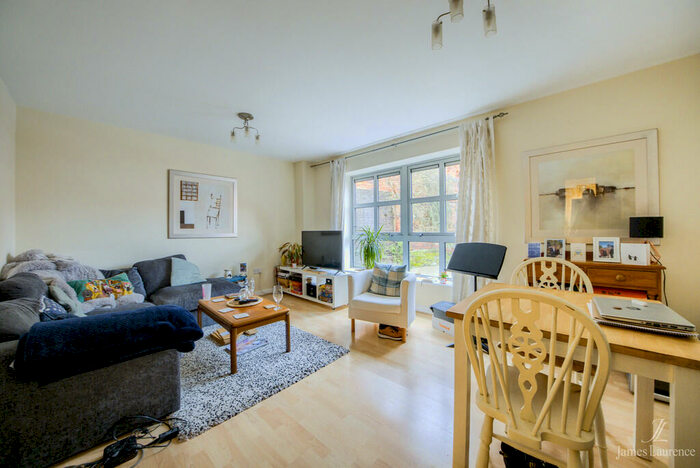 2 Bedroom Apartment To Rent In Point, George Street, Jewellery Quarter, B3