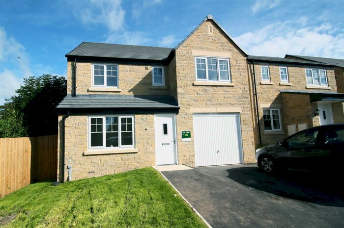 5 Bedroom Private Hall To Rent In Launds Gardens, Galgate, LA2