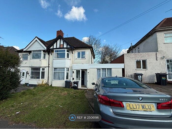 5 Bedroom Semi-Detached House To Rent In Harborne Lane, Selly Oak, Birmingham, B29