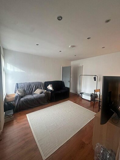 3 Bedroom Flat To Rent In Rokeby Terrace, Newcastle Upon Tyne, NE6