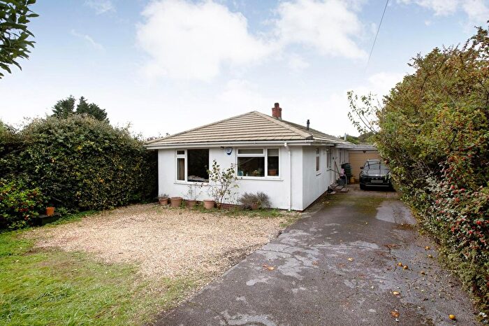 2 Bedroom Detached Bungalow For Sale In Oakley Close, Teignmouth, TQ14