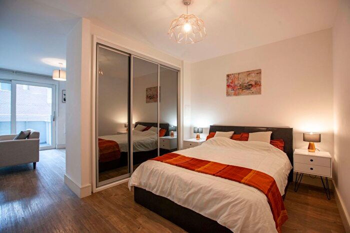 1 Bedroom Studio To Rent In Hannaford Walk, London, E3