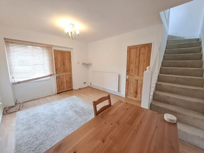 1 Bedroom House To Rent In Sherwood Place, Hemel Hempstead, HP2