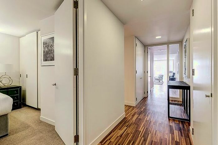 2 Bedroom Flat To Rent In Fulham Road, London, SW3