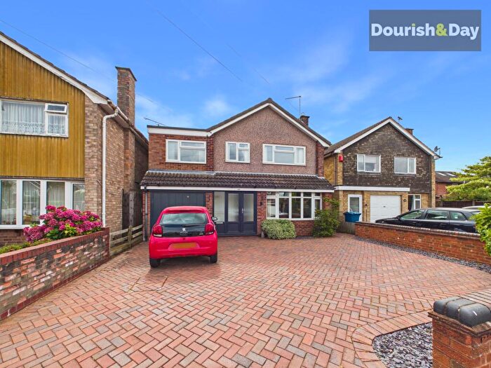 4 Bedroom Detached House For Sale In Porlock Avenue, Stafford, ST17