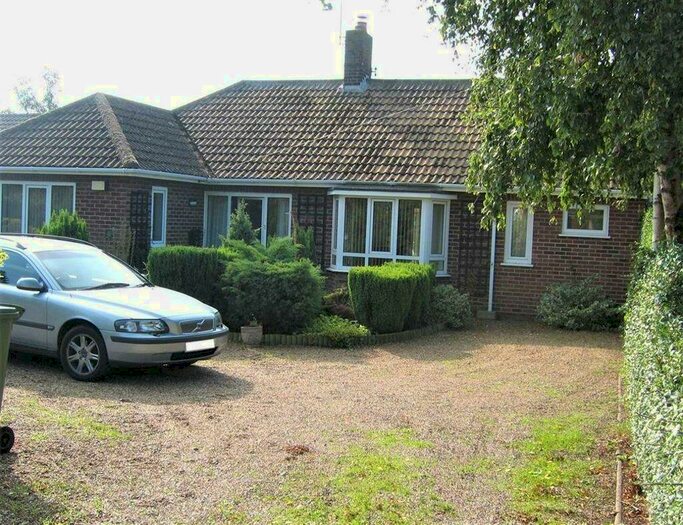 3 Bedroom Bungalow To Rent In Reydon, IP18