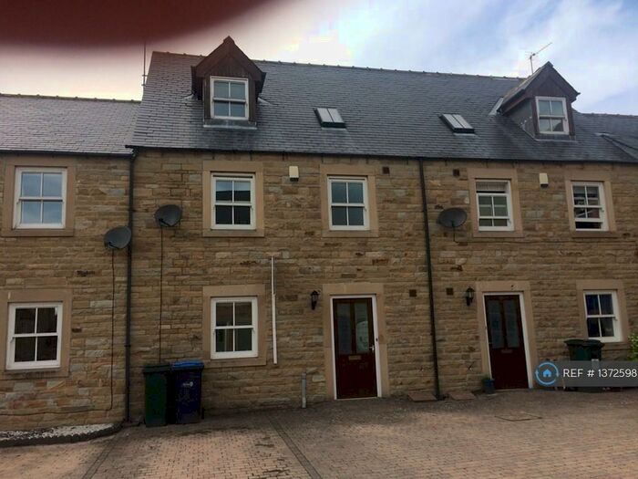 4 Bedroom Terraced House To Rent In Thorngate Place, Barnard Castle, DL12