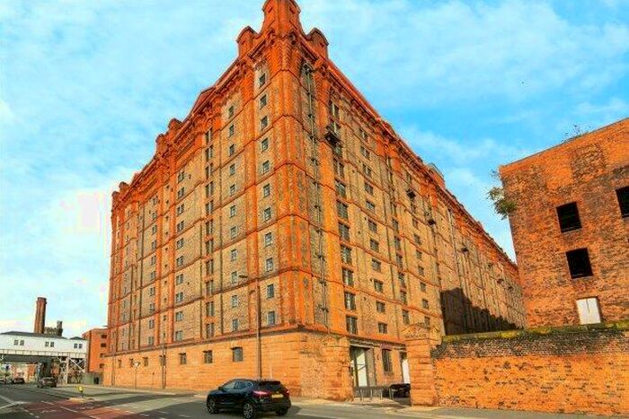 2 Bedroom Flat To Rent In Tobacco Warehouse, Liverpool, L3