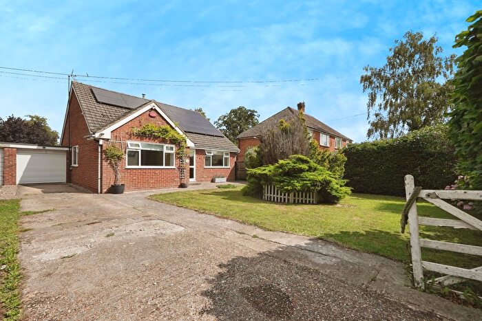 3 Bedroom Bungalow For Sale In Plurenden Lane, High Halden, TN26