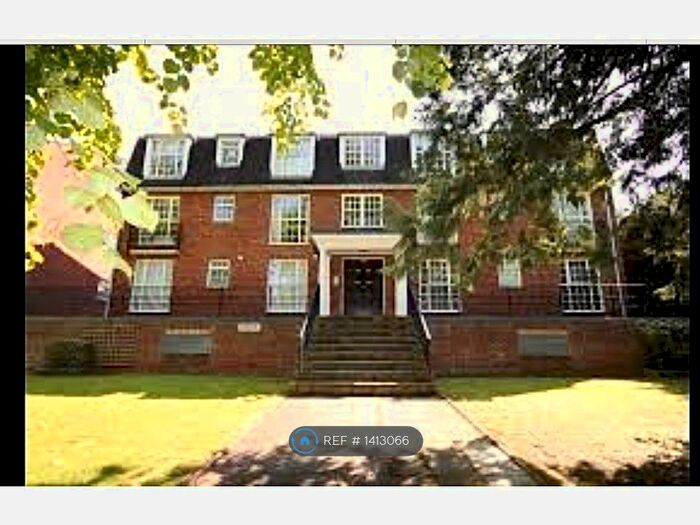 2 Bedroom Flat To Rent In Cannock Lodge, Enfield, EN1