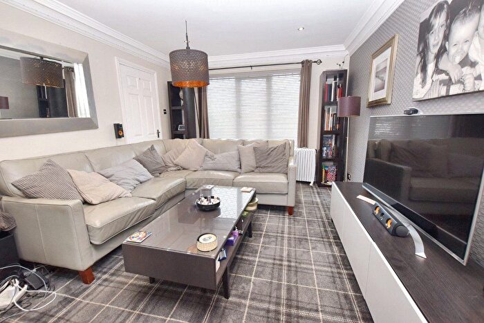 3 Bedroom Terraced House For Sale In Butterbowl Drive, Leeds, West Yorkshire, LS12