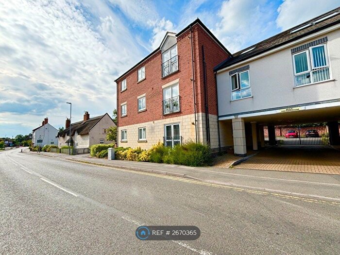 2 Bedroom Flat To Rent In Malt House Court, Syston, Leicester, LE7