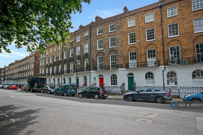 3 Bedroom Maisonette To Rent In Myddelton Square, London, EC1R