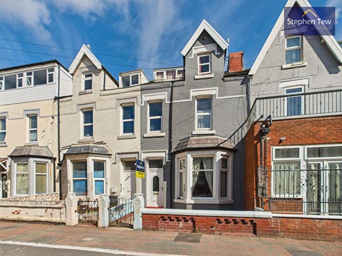 5 Bedroom Terraced House For Sale In Shaw Road, Blackpool, FY1