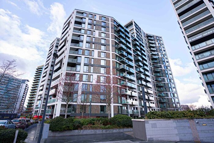 1 Bedroom Apartment For Sale In Duke Of Wellington Avenue, Royal Arsenal, SE18