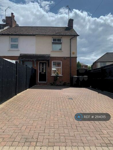 2 Bedroom End Of Terrace House To Rent In Stoney Common, Stansted, CM24