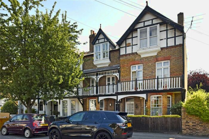 5 Bedroom Terraced House To Rent In Alma Road, Windsor, Berkshire, SL4