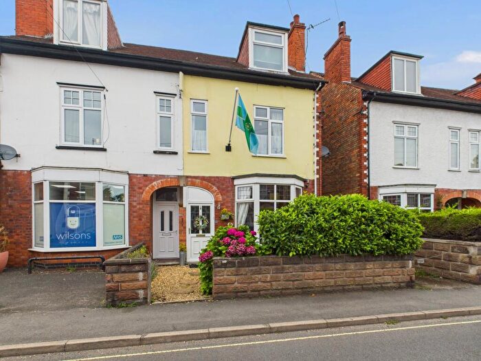 4 Bedroom Semi Detached House For Sale In Station Road, Draycott, DE72