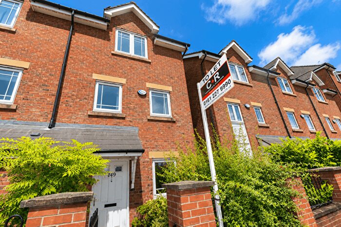 4 Bedroom Town House For Sale In Chorlton Road, Hulme, Manchester., M15