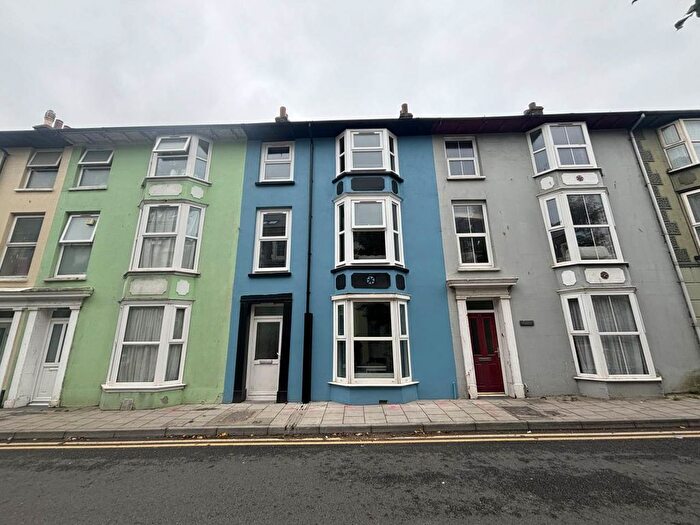 6 Bedroom Property To Rent In Queens Road, Aberystwyth, SY23