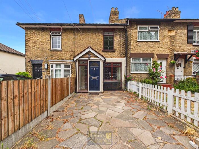 2 Bedroom Terraced House For Sale In Crescent Road, Warley, Brentwood, Essex, CM14