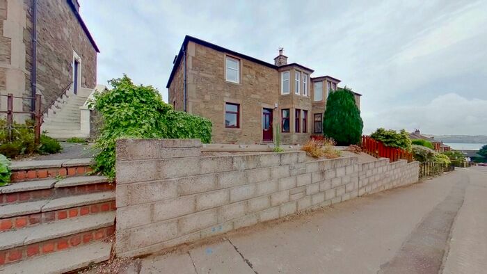 2 Bedroom Flat To Rent In Dalkeith Road, Baxter Park, Dundee, DD4