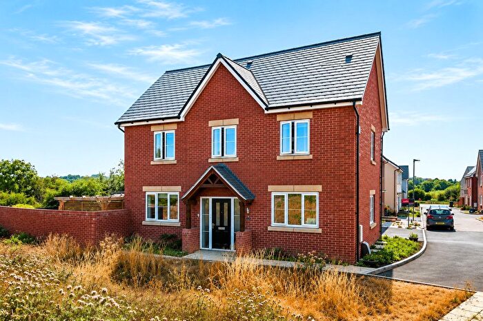 4 Bedroom Detached House For Sale In Callum Way, Westbury, BA13