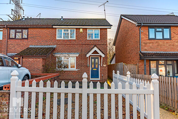 3 Bedroom End Of Terrace House For Sale In Godmanston Close, Poole, BH17