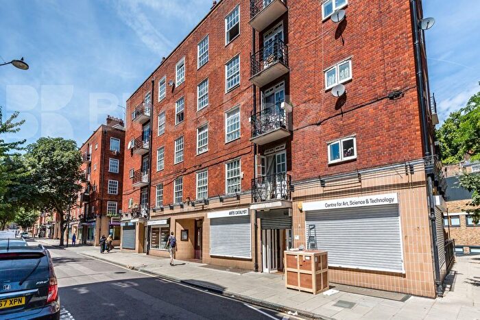2 Bedroom Flat To Rent In Cromer Street, Kings Cross, WC1H