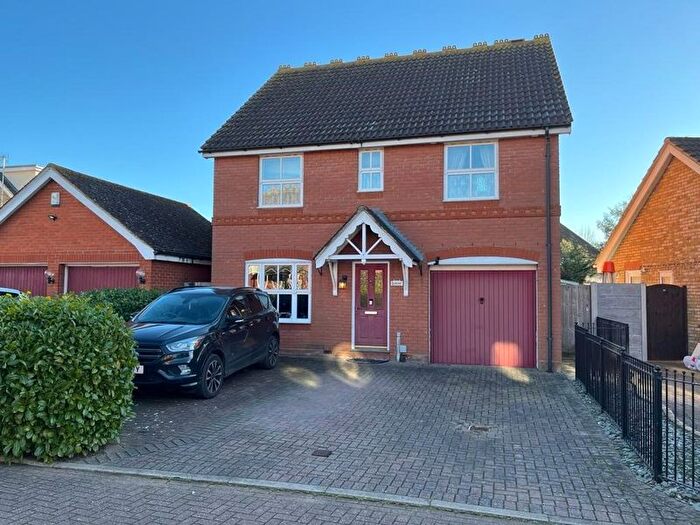 5 Bedroom Detached House To Rent In Aspen Way, South Ockendon, RM15
