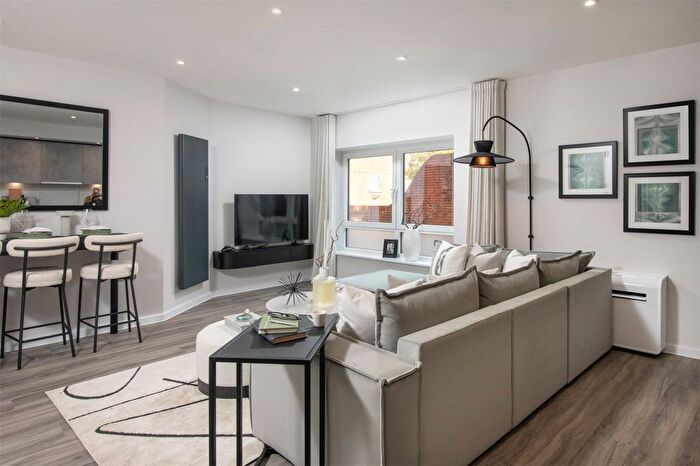 1 Bedroom Flat For Sale In Caversham Road, Reading, RG1