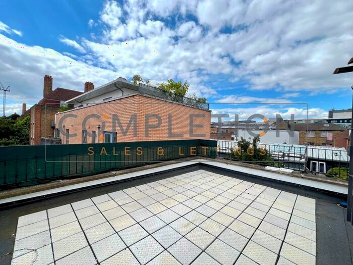 2 Bedroom Flat To Rent In Kingsland Road, London, E2