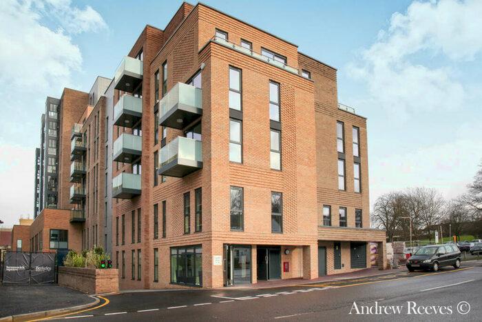 2 Bedroom Apartment To Rent In Sapphire House, Orpington, BR6