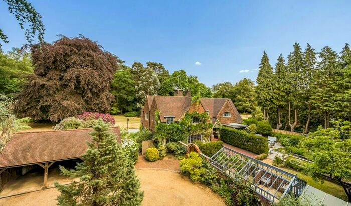 6 Bedroom Detached House For Sale In Headley Road, Grayshott, Hindhead, Surrey, GU26