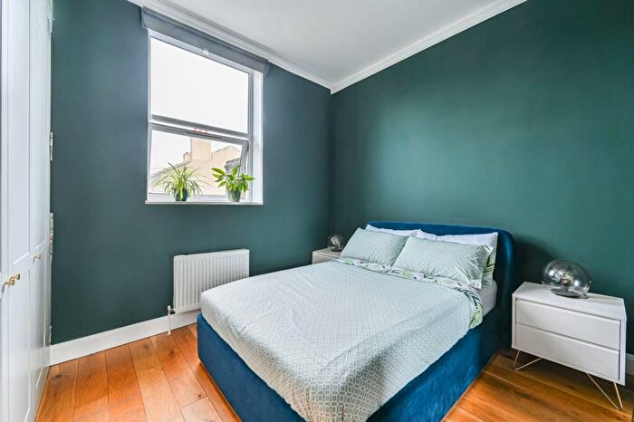 1 Bedroom Flat For Sale In East Dulwich Road, Dulwich, London, SE22