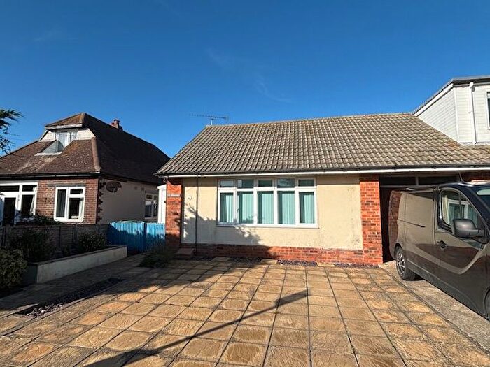 1 Bedroom Semi-Detached Bungalow For Sale In East Beach Road, Selsey, PO20