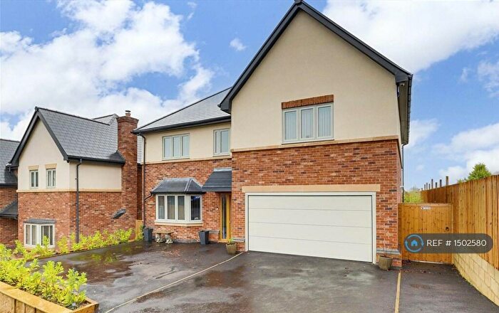 5 Bedroom Detached House To Rent In Ethel Avenue, Nottingham, NG3