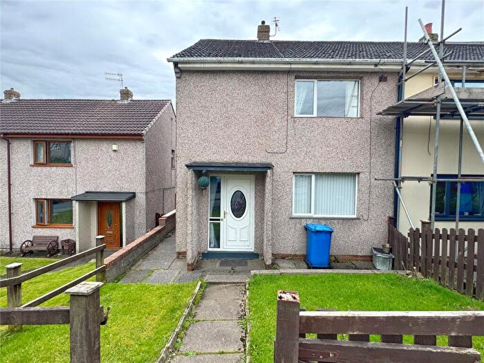 2 Bedroom Semi-Detached House For Sale In Haworth Drive, Stacksteads, Rossendale, OL13